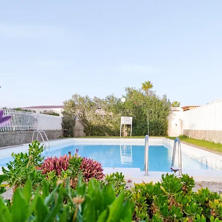 Hibiscus Holiday home *